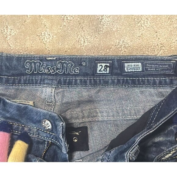 Miss Me Jeans Women's Size 28 Mid-Rise Easy Boot Cut Silver Fleur-de-Lis Bling - Picture 4 of 4